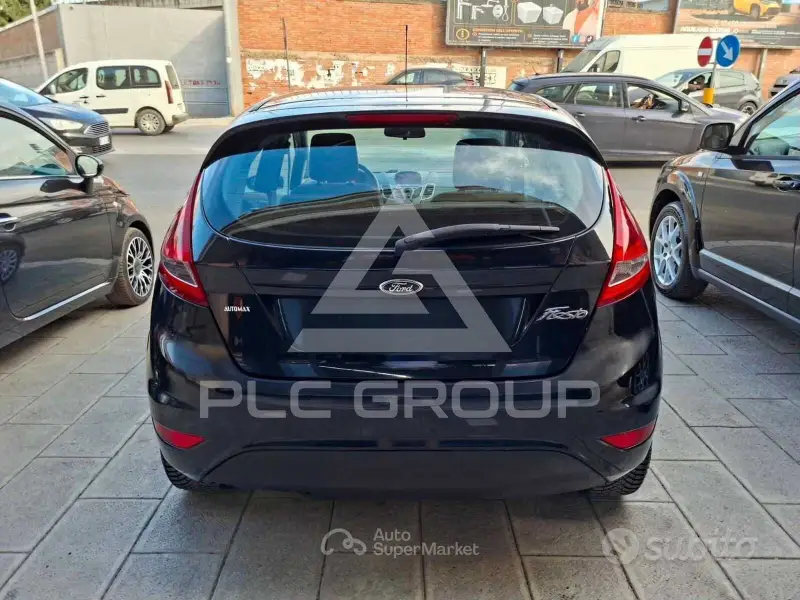 2011 Ford FIESTA
