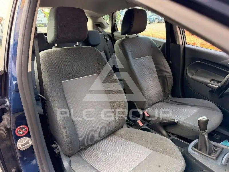 2011 Ford FIESTA