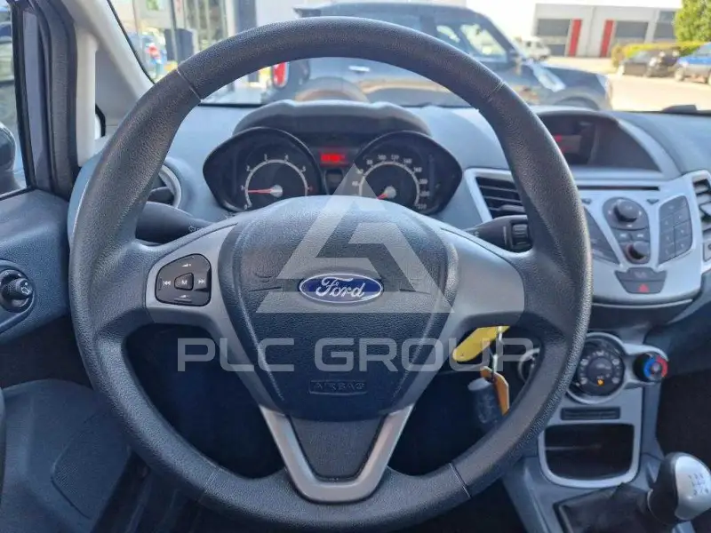 2011 Ford FIESTA