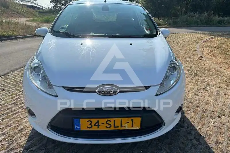 2011 Ford FIESTA