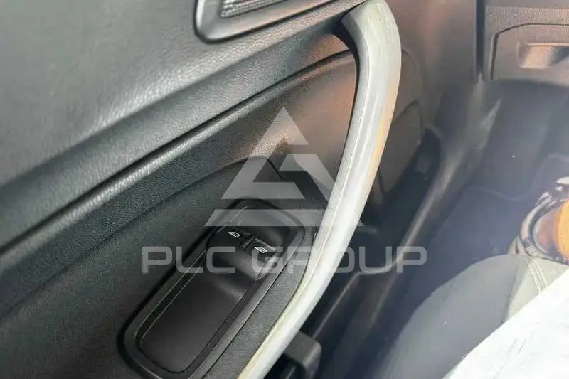 2011 Ford FIESTA