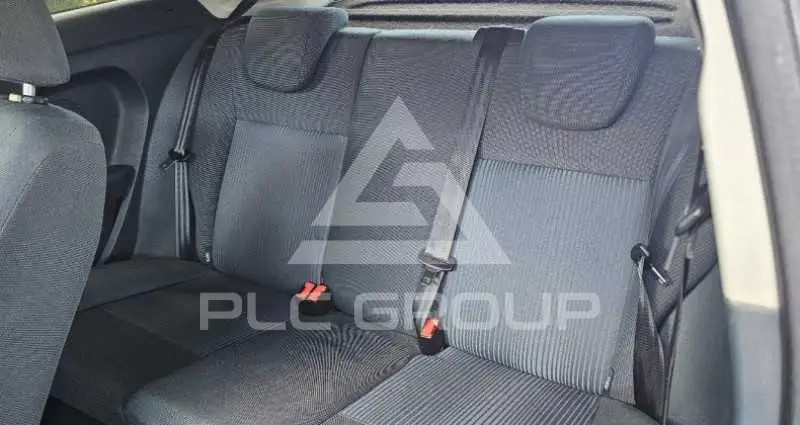 2011 Ford FIESTA
