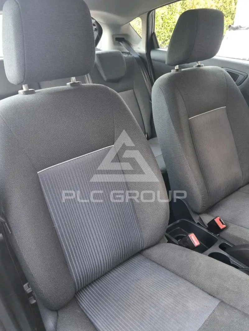 2011 Ford FIESTA