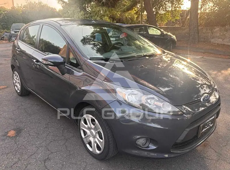 2011 Ford FIESTA