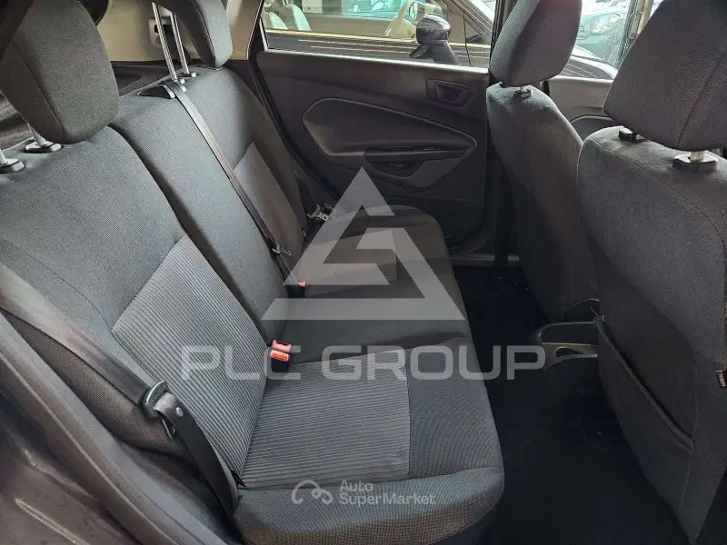 2011 Ford FIESTA