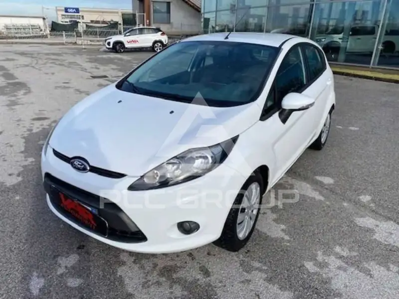 2011 Ford FIESTA