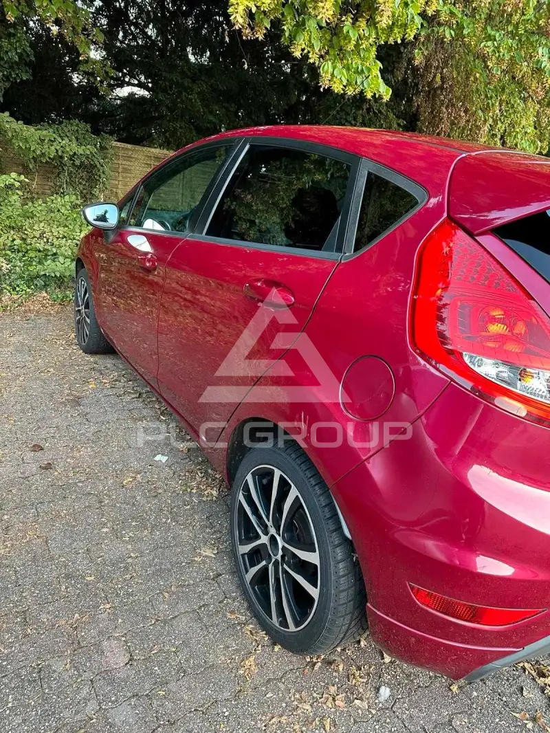 2011 Ford FIESTA