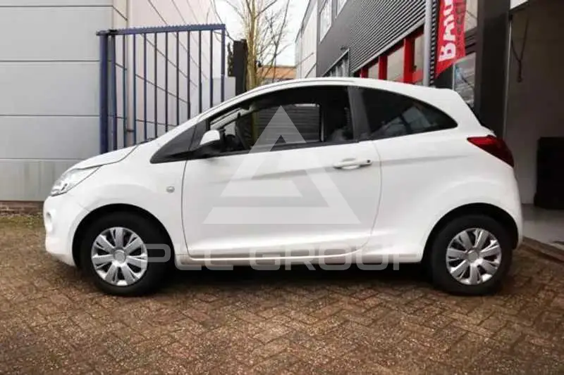 2011 Ford KA