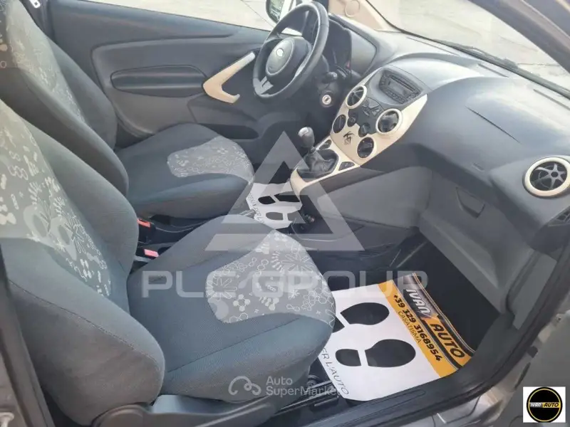 2011 Ford KA