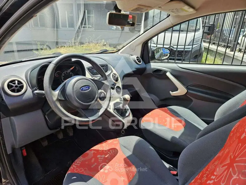 2011 Ford KA