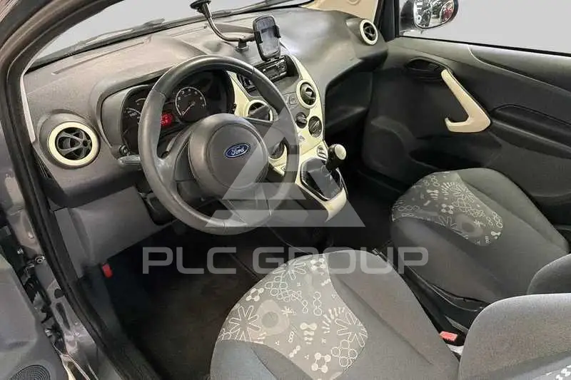 2011 Ford KA