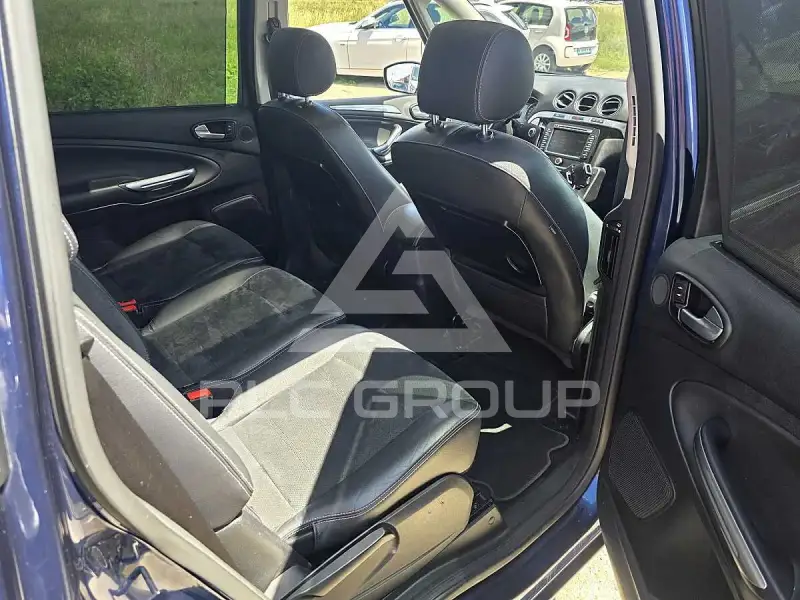 2011 Ford GALAXY