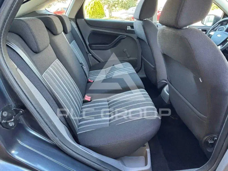 2011 Ford FOCUS