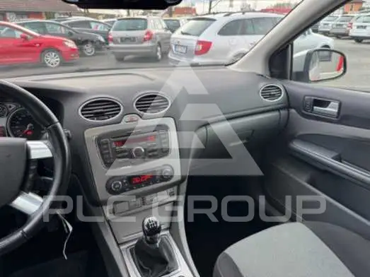 2011 Ford FOCUS