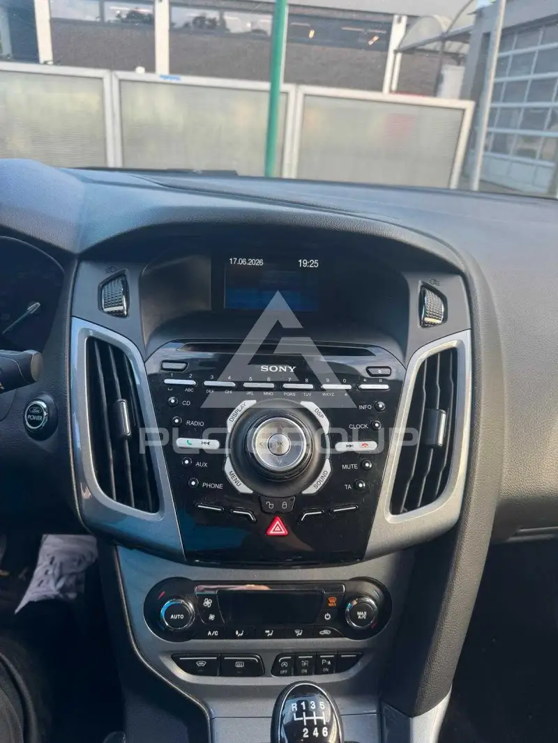 2011 Ford FOCUS