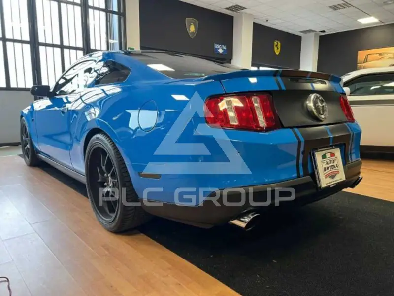 2011 Ford MUSTANG