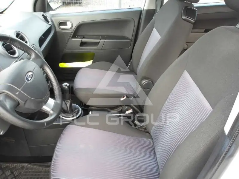 2011 Ford FUSION