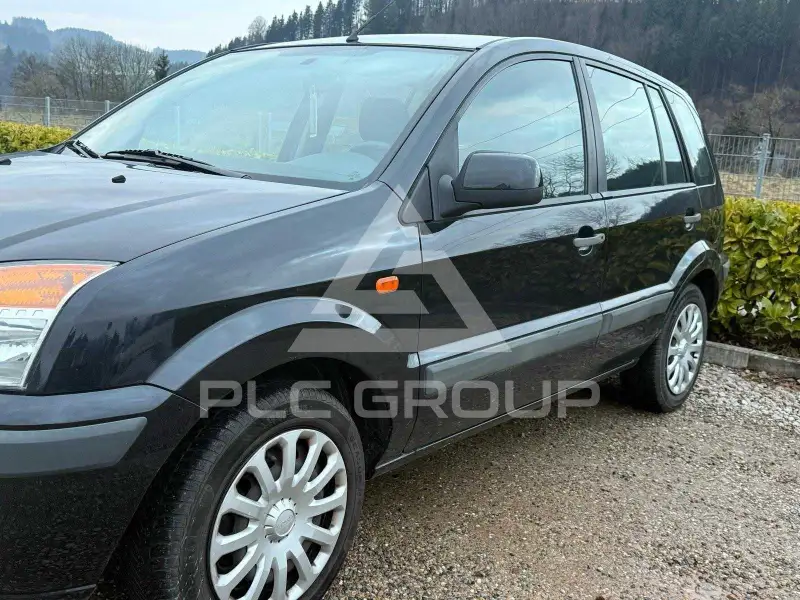 2011 Ford FUSION