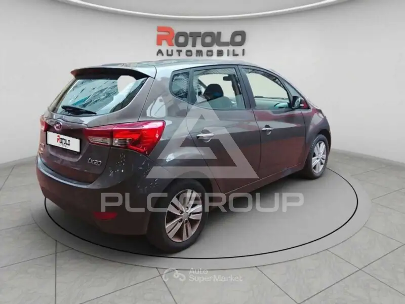 2011 Hyundai IX20
