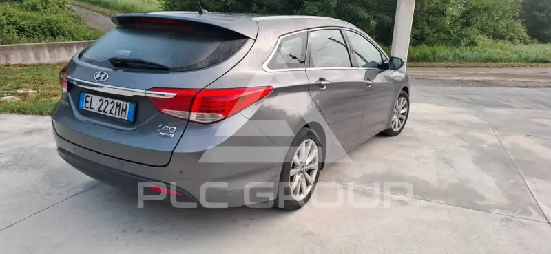 2011 Hyundai I40