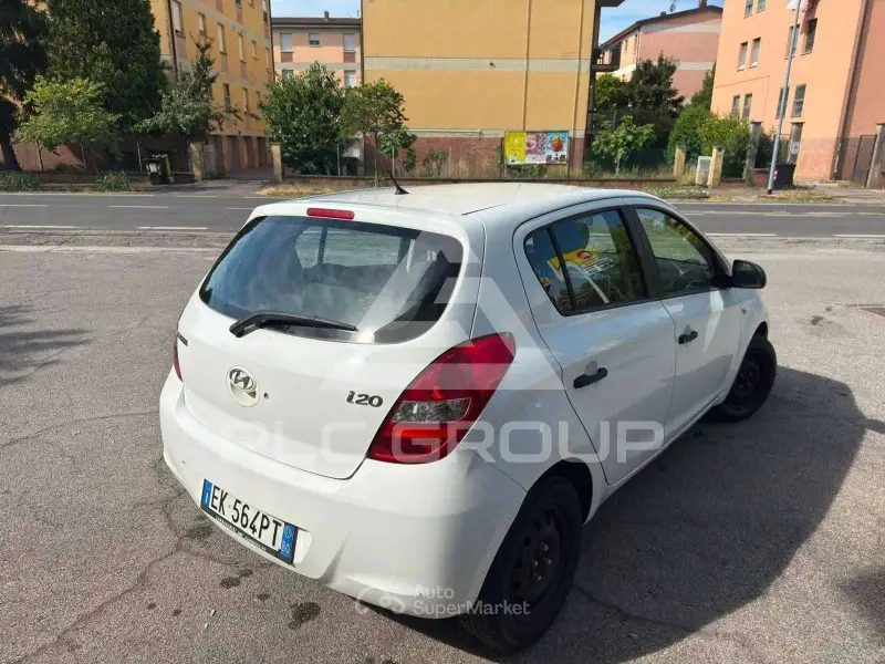 2011 Hyundai I20