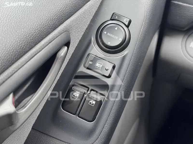 2011 Hyundai H-1