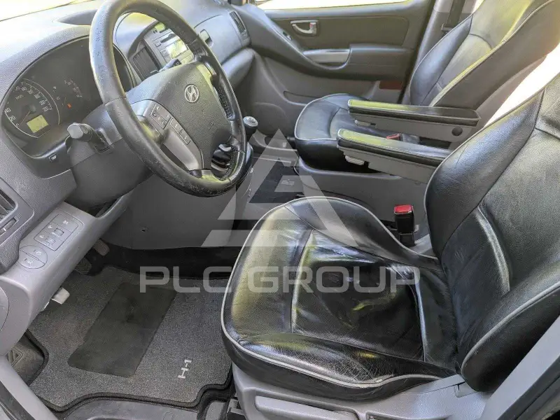 2011 Hyundai H-1