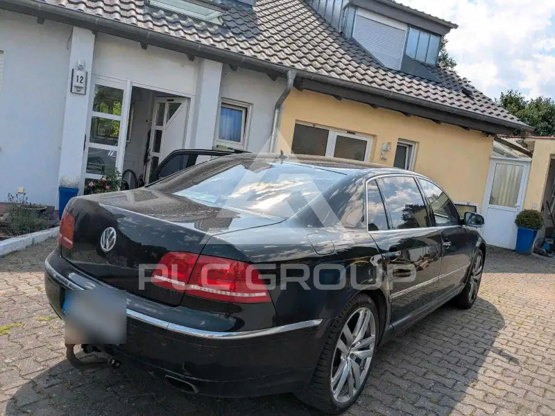 2011 Volkswagen PHAETON