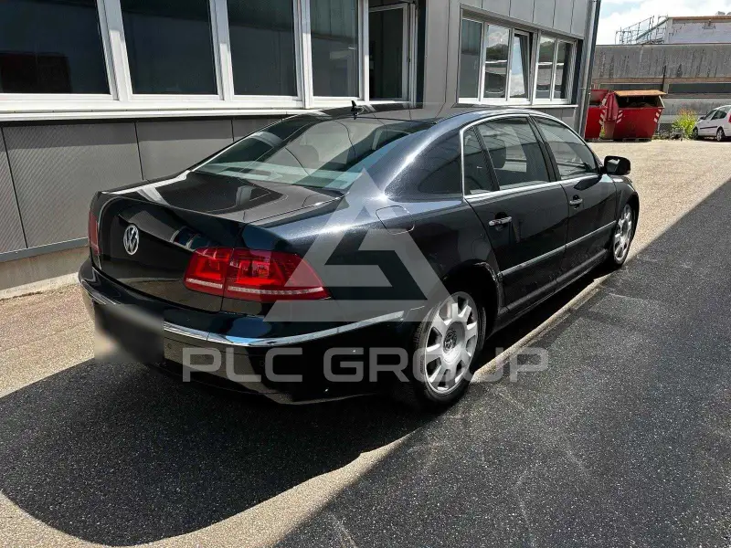 2011 Volkswagen PHAETON