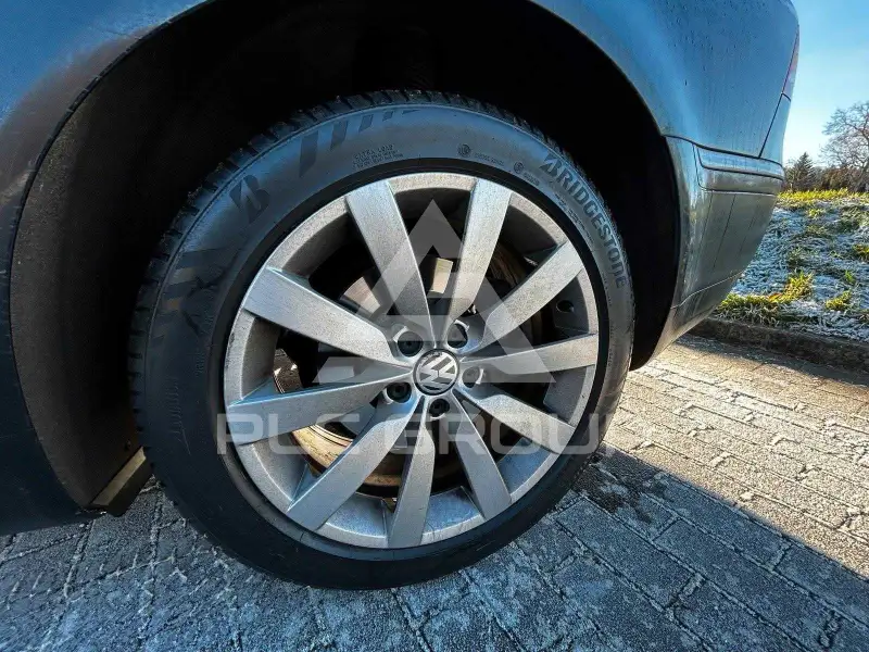 2011 Volkswagen PHAETON