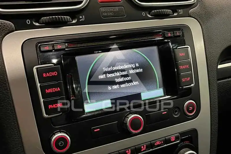 2011 Volkswagen EOS
