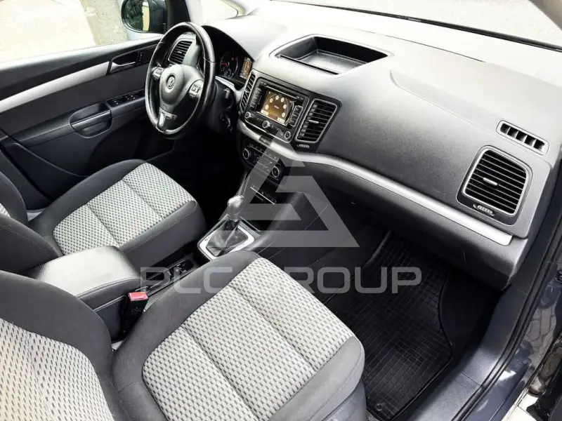 2011 Volkswagen SHARAN