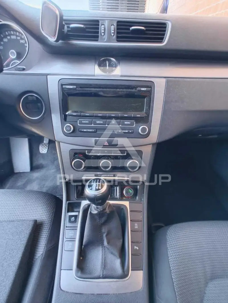 2011 Volkswagen Passat