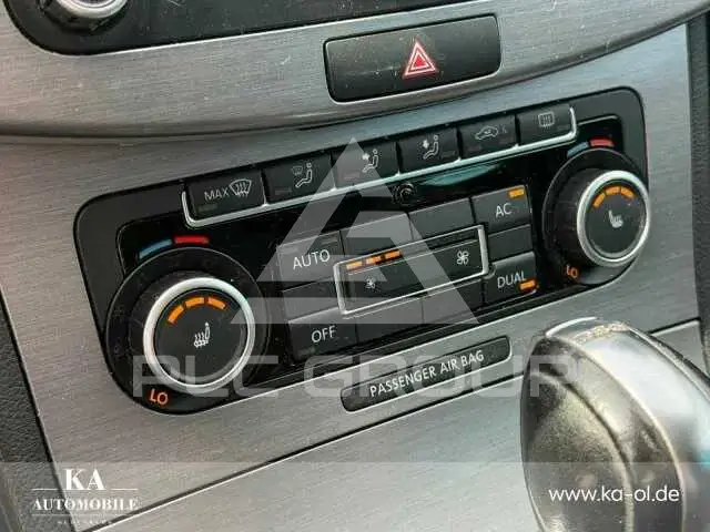 2011 Volkswagen Passat