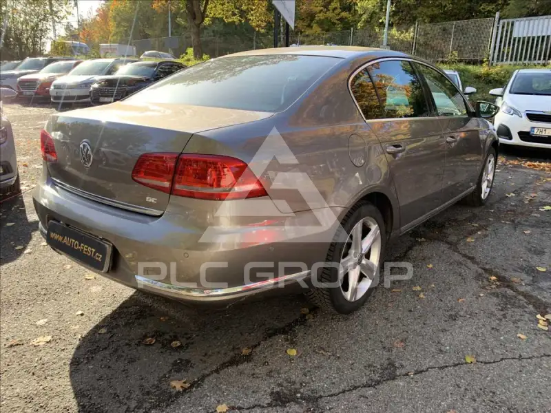 2011 Volkswagen Passat