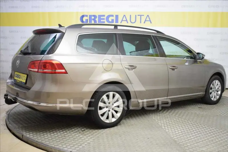 2011 Volkswagen Passat