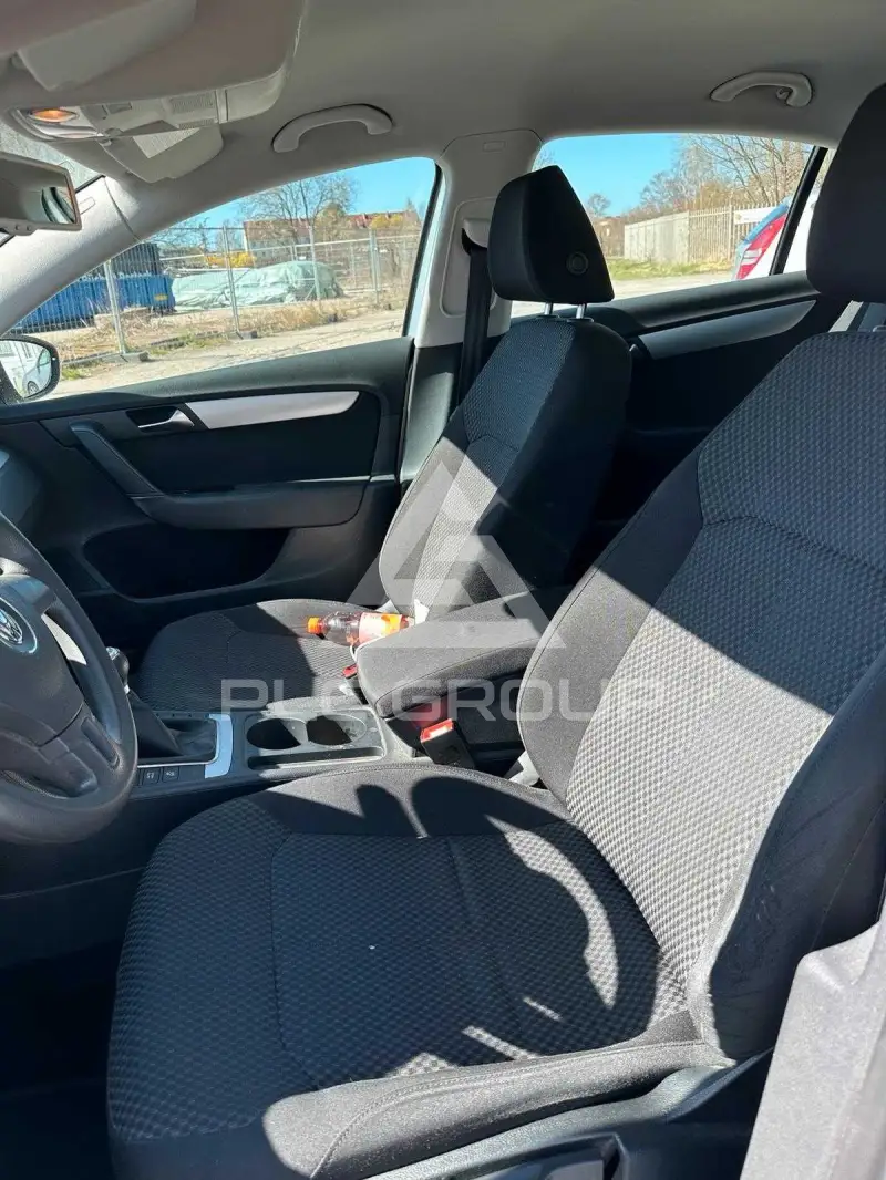 2011 Volkswagen Passat