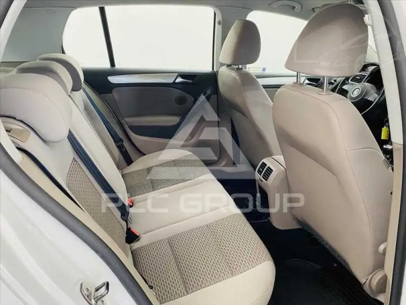 2011 Volkswagen GOLF