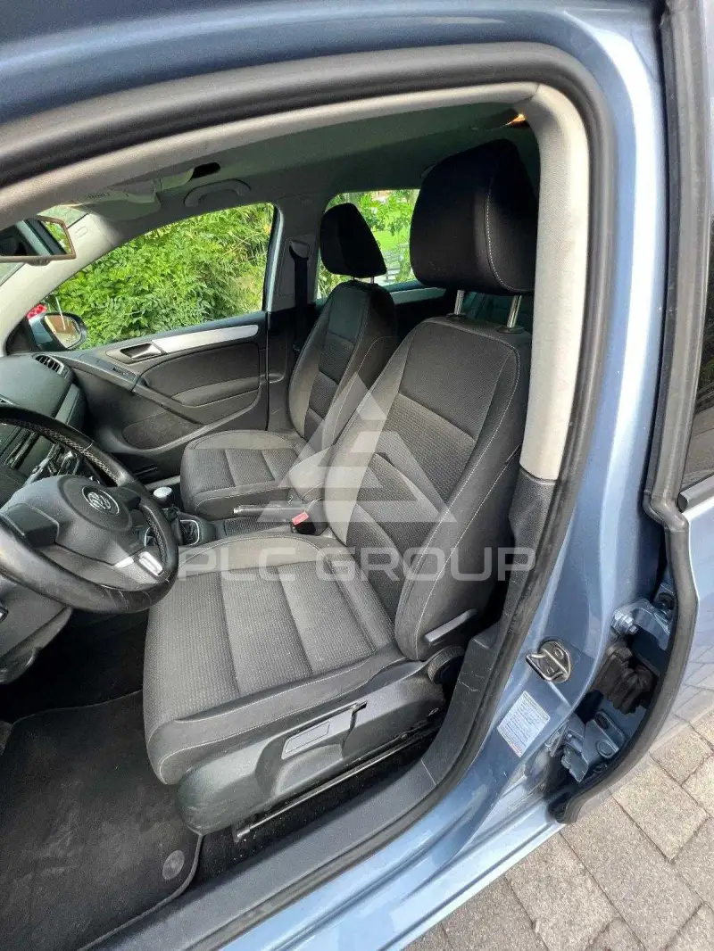2011 Volkswagen GOLF