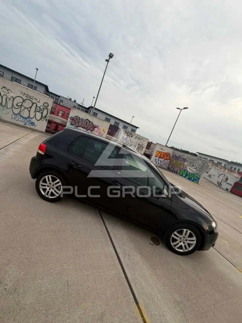2011 Volkswagen GOLF