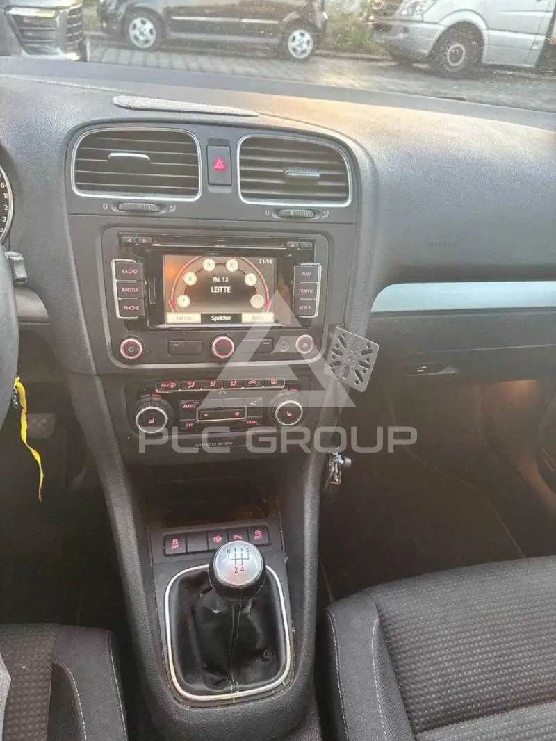 2011 Volkswagen GOLF