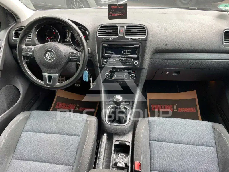 2011 Volkswagen GOLF