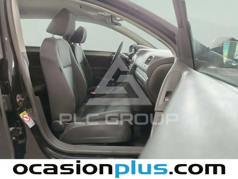 2011 Volkswagen GOLF