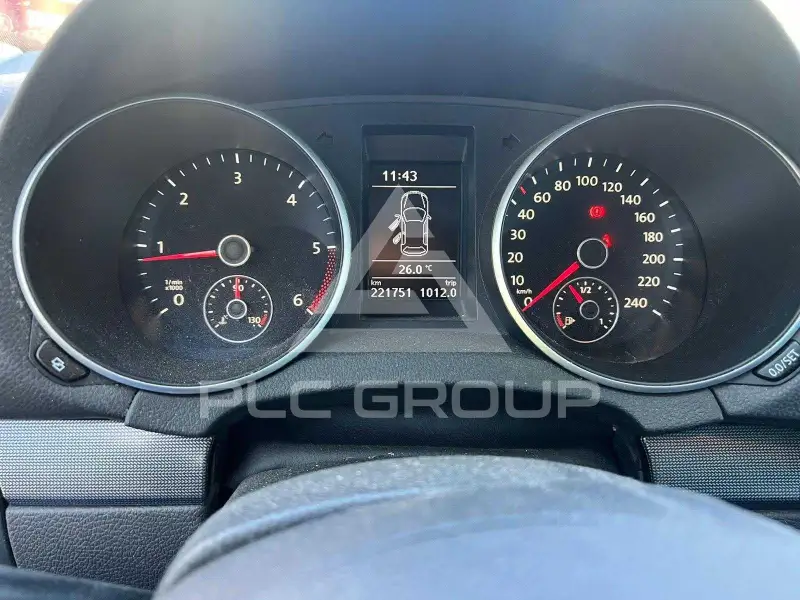 2011 Volkswagen GOLF