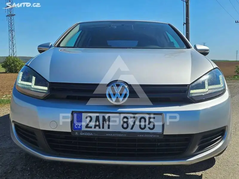 2011 Volkswagen GOLF