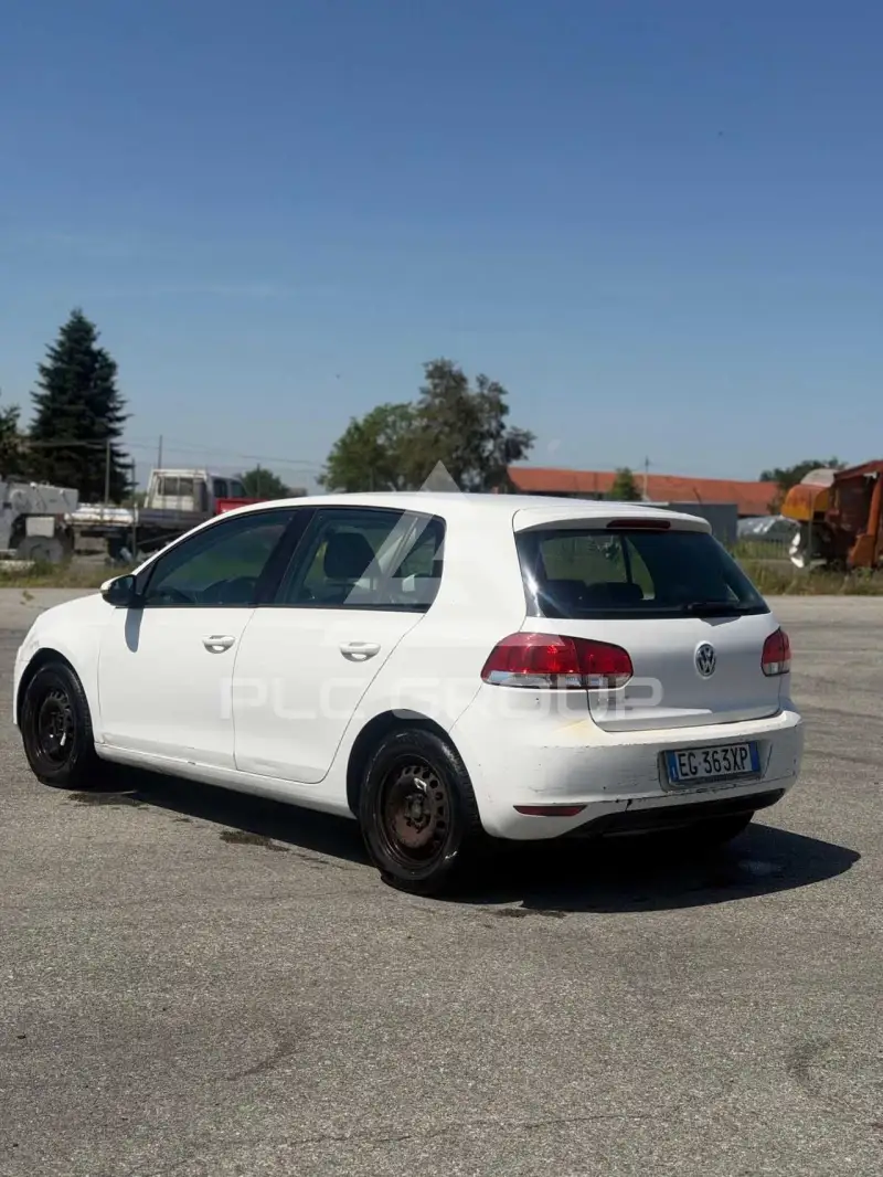 2011 Volkswagen GOLF
