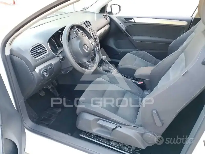 2011 Volkswagen GOLF