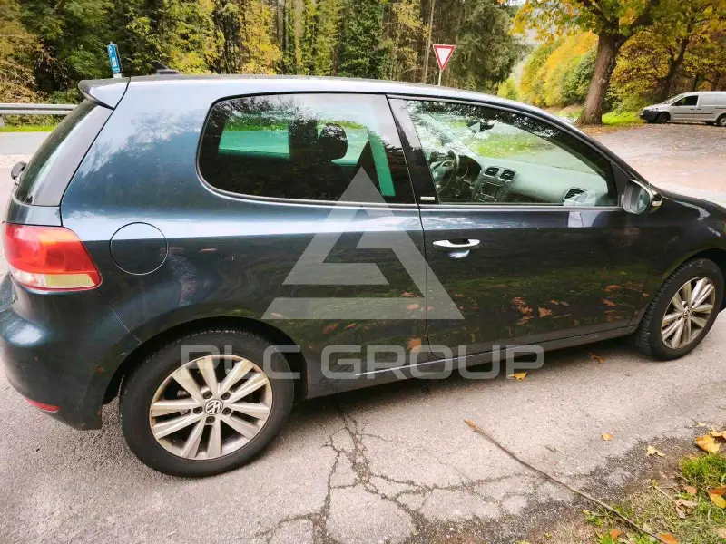 2011 Volkswagen GOLF