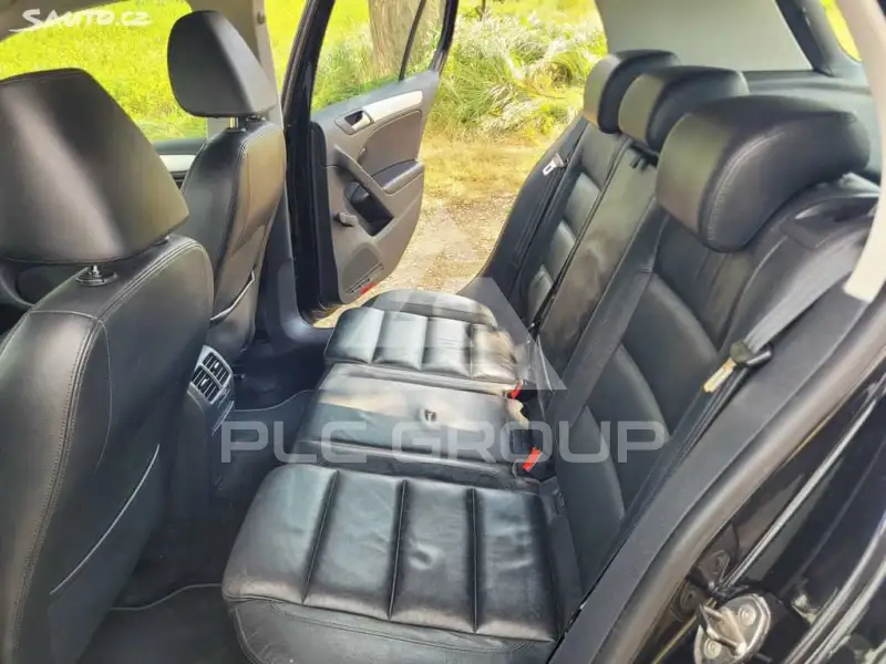 2011 Volkswagen GOLF