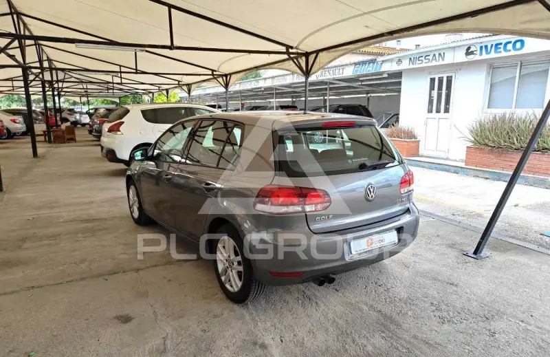 2011 Volkswagen GOLF